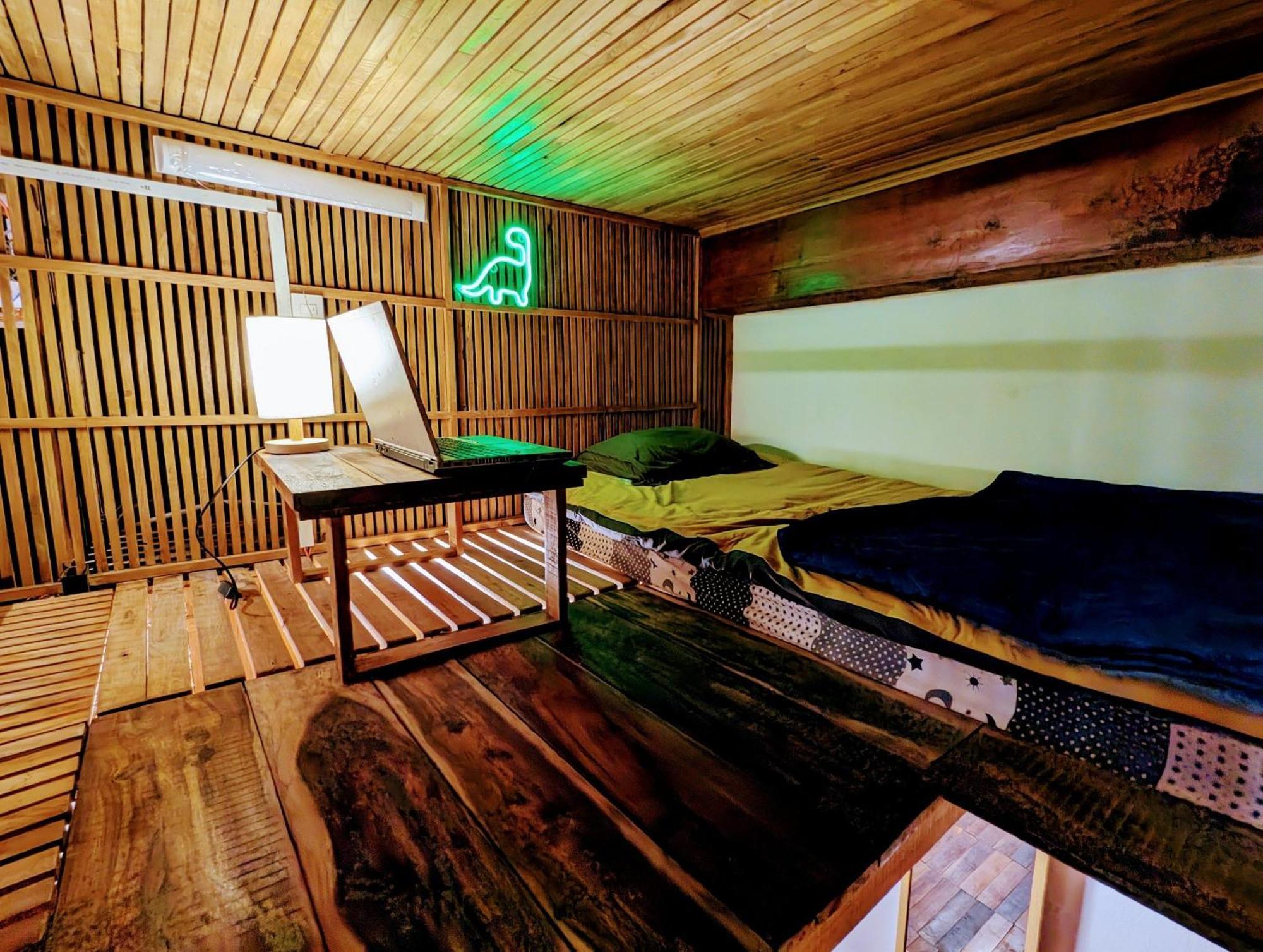 The Gk House Hostel, Ecolliving, Central City, Natural Wooden, Chill View Rooftop, Restaurant And Cocktail Bar Ho Či Minovo Město Exteriér fotografie
